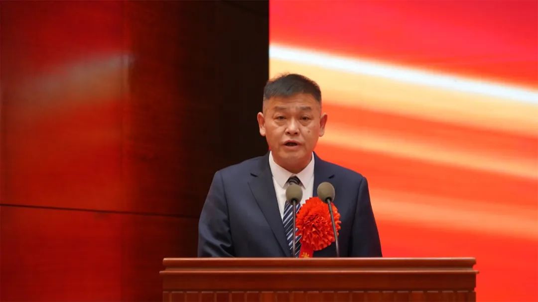 1712561631915337.jpg 1712561631915337.jpg